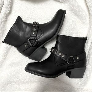 Black Ankle Boots with Skull Detailing Size 7.5